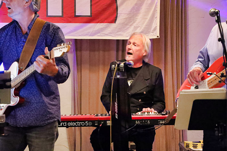 19 okt 2018 - SDWA terug naar de sixties avond met 'The Outlaws'_33